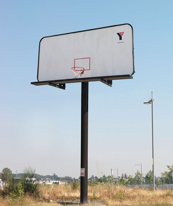 Basketball hoop